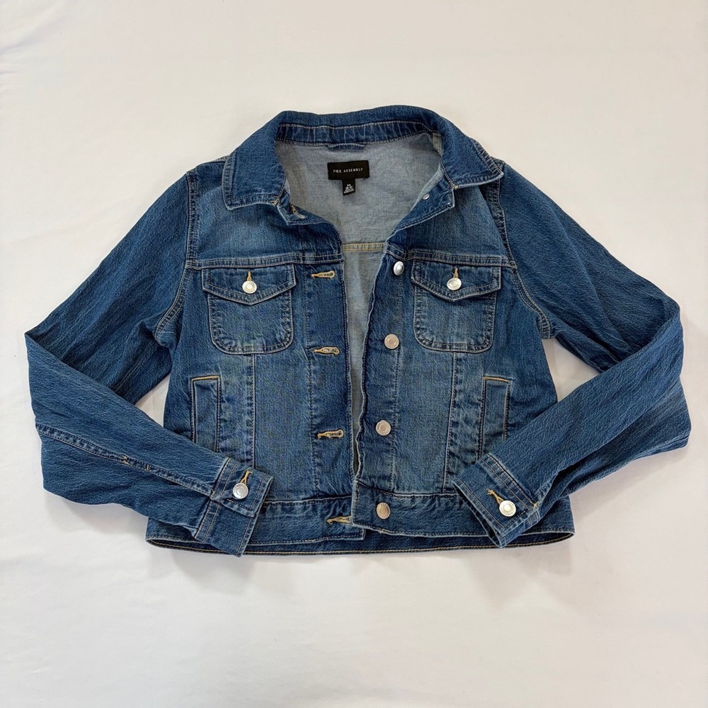Free Assembly Womens Blue Denim Trucker Bomber Jacket XS Medium Wash